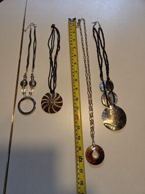 Handmade Brown and Black Shell Pendant Necklace - Women Jewelry - Lot 6